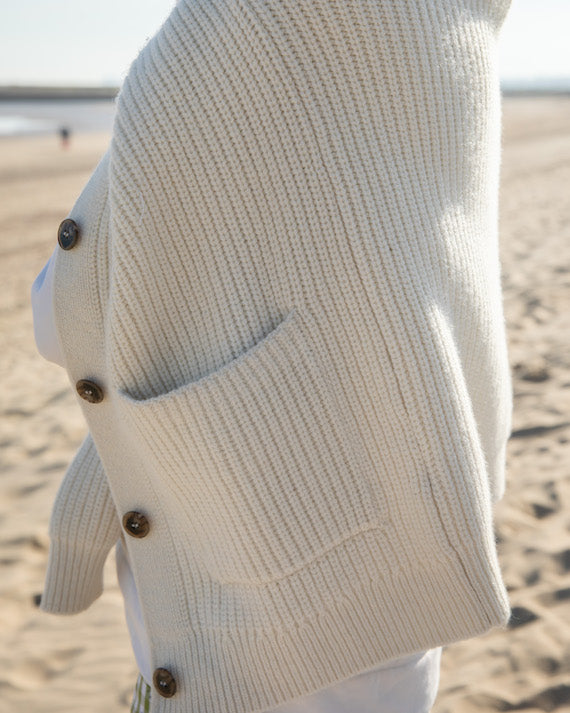 In the Press: Navygrey featured in Ocean Drive - Collagerie