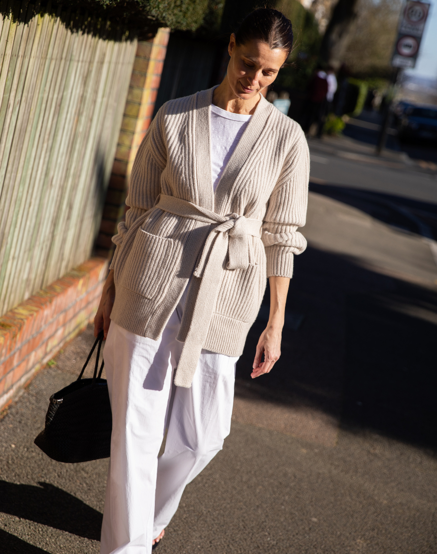 The Heirloom Cardigan 2.0 - Lait