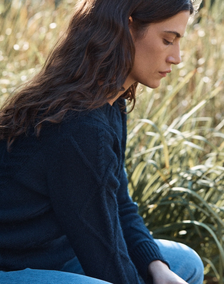 The Hand-Me-Down - Navy