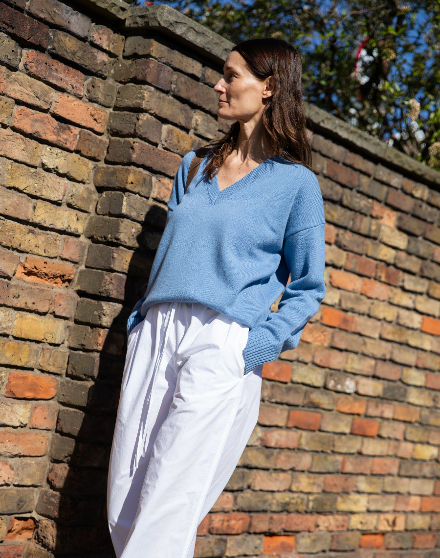 The Relaxed V - Afternoon Blue / Archive Sale