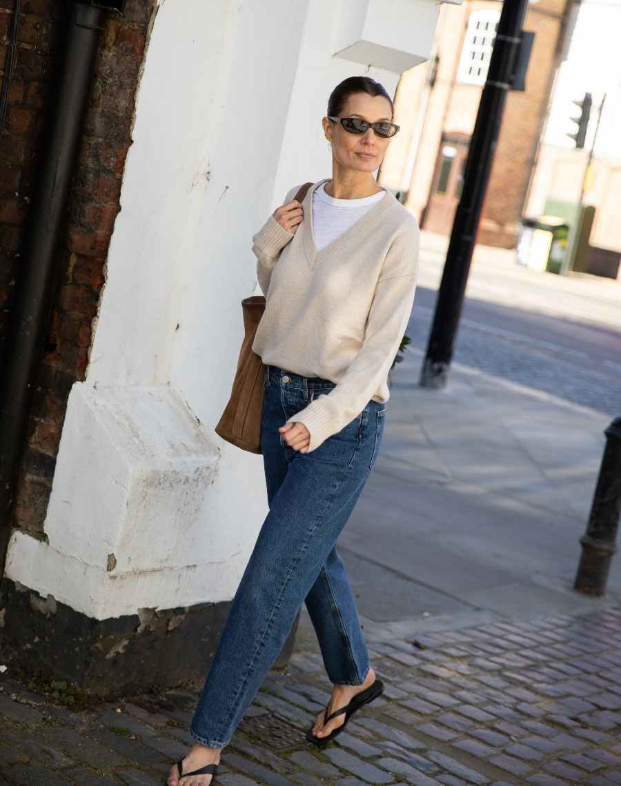 The Relaxed V - Lait