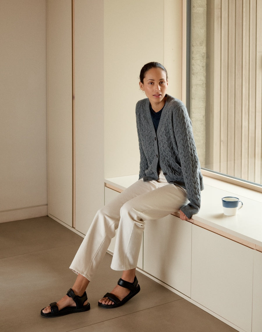 The CABLE CARDIGAN - Atlantic Grey / Archive Sale