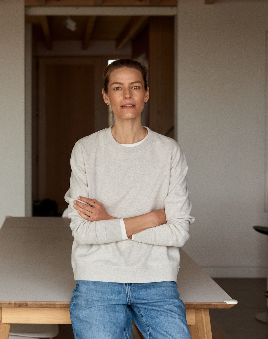 The Lived-In Loopback / Classic-Fit - Stone Grey