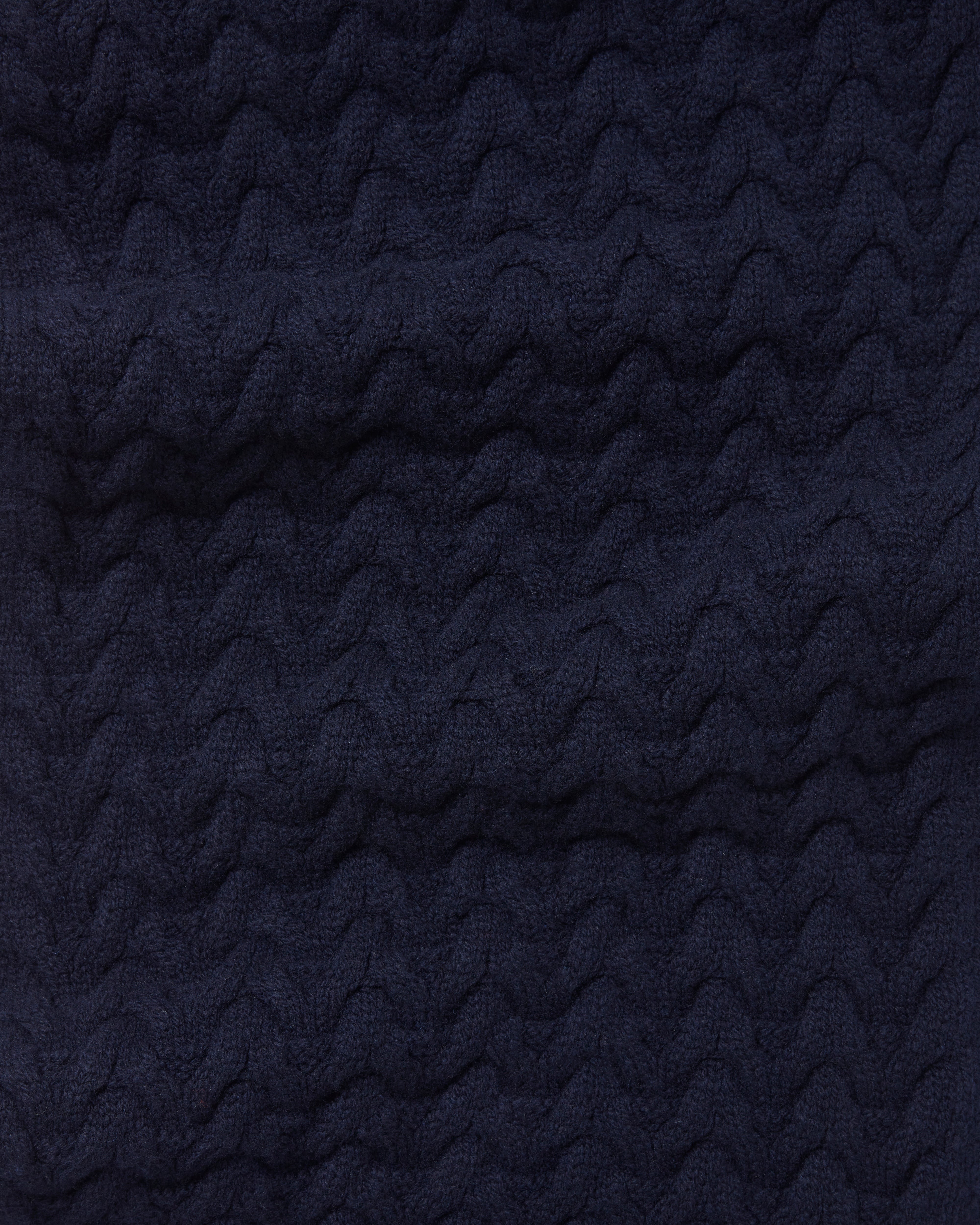 The Border Cable Scarf - Navy