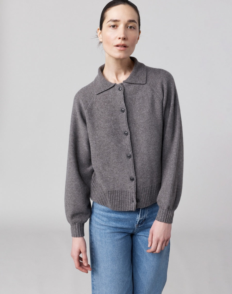 The Gentle Cardigan - Noisette
