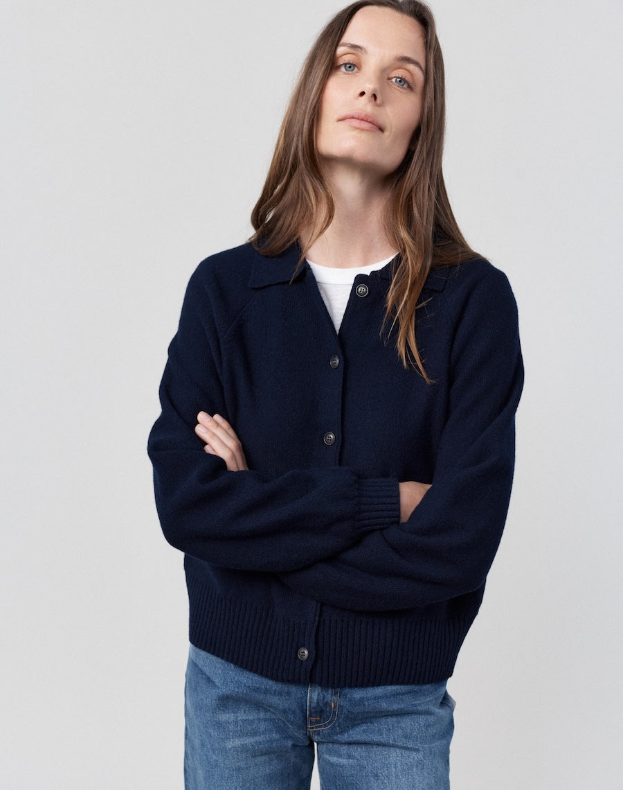 The Gentle Cardigan - Navy