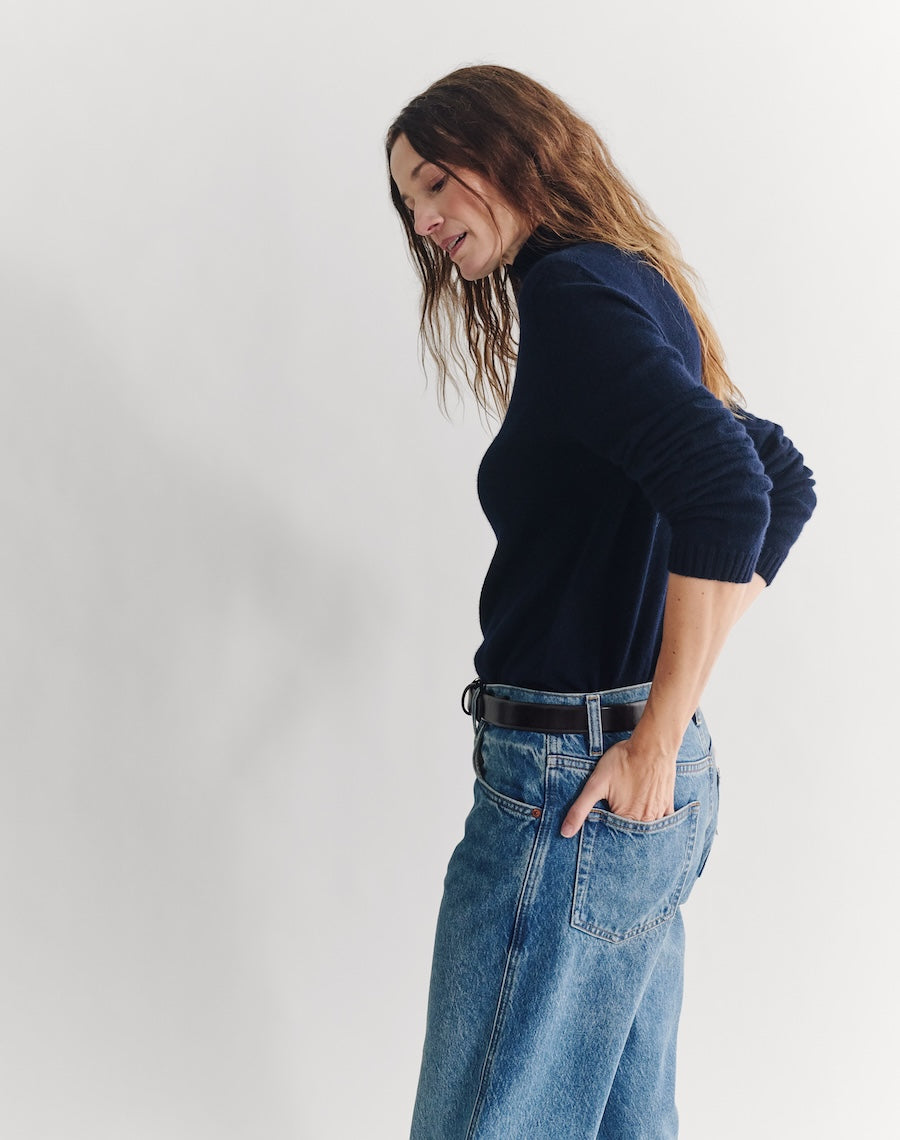 The New Classic Funnel - Navy