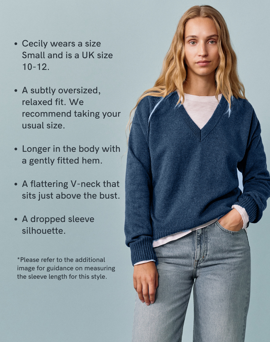 The Relaxed V - Atlantic Blue