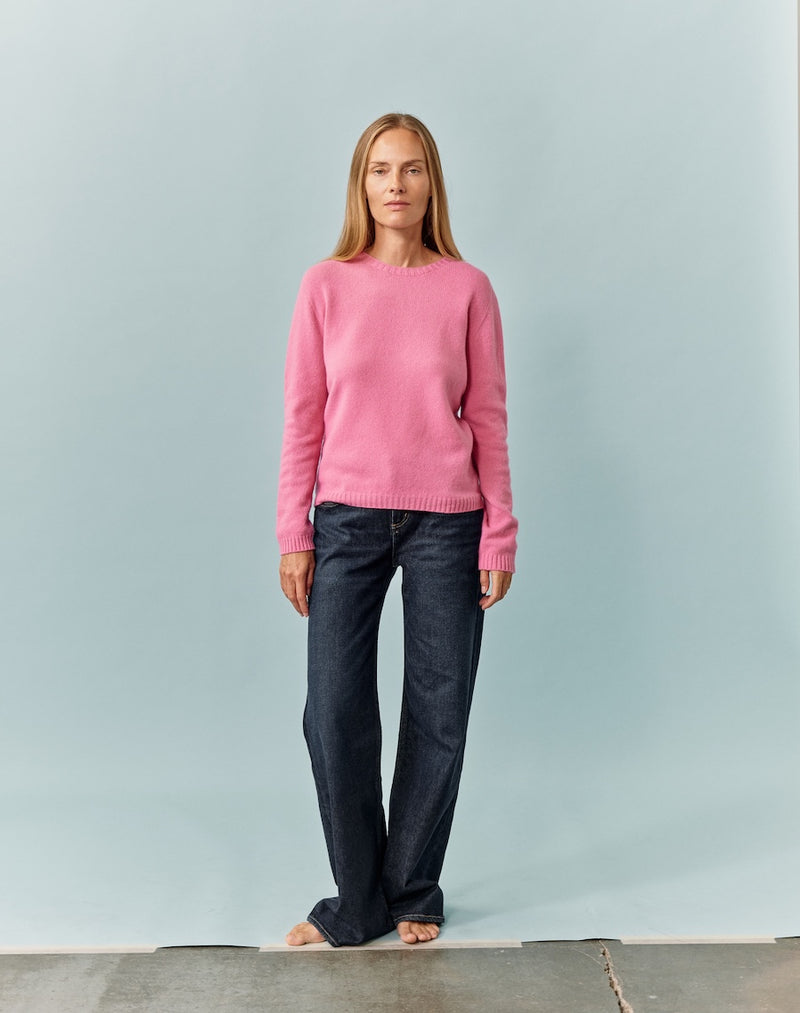 The New Classic Crew - Austin Pink