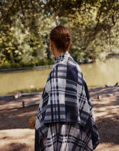 The BLANKET WRAP - Navy / Pink Check
