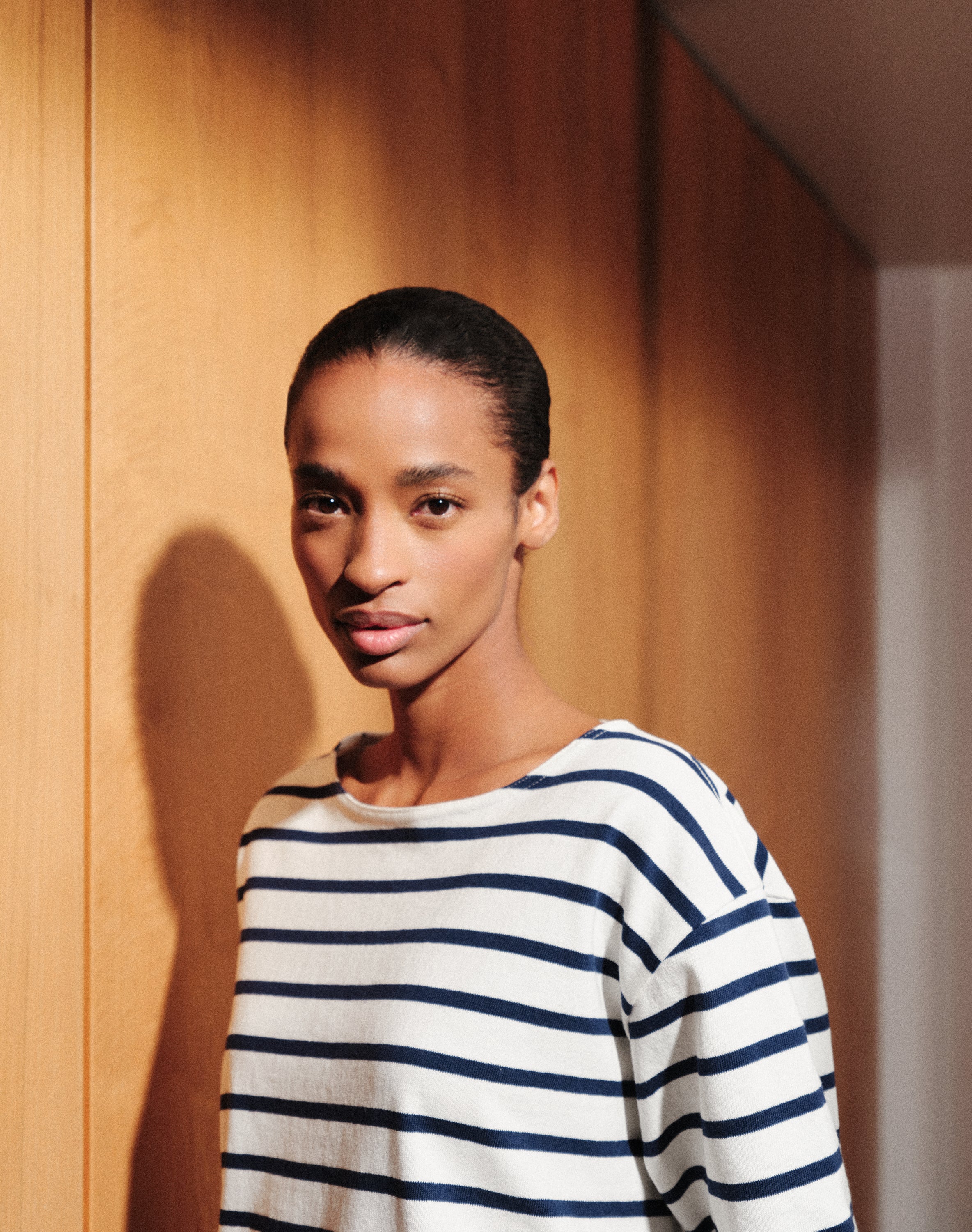 The BRETON / The Tee - Ecru + Navy