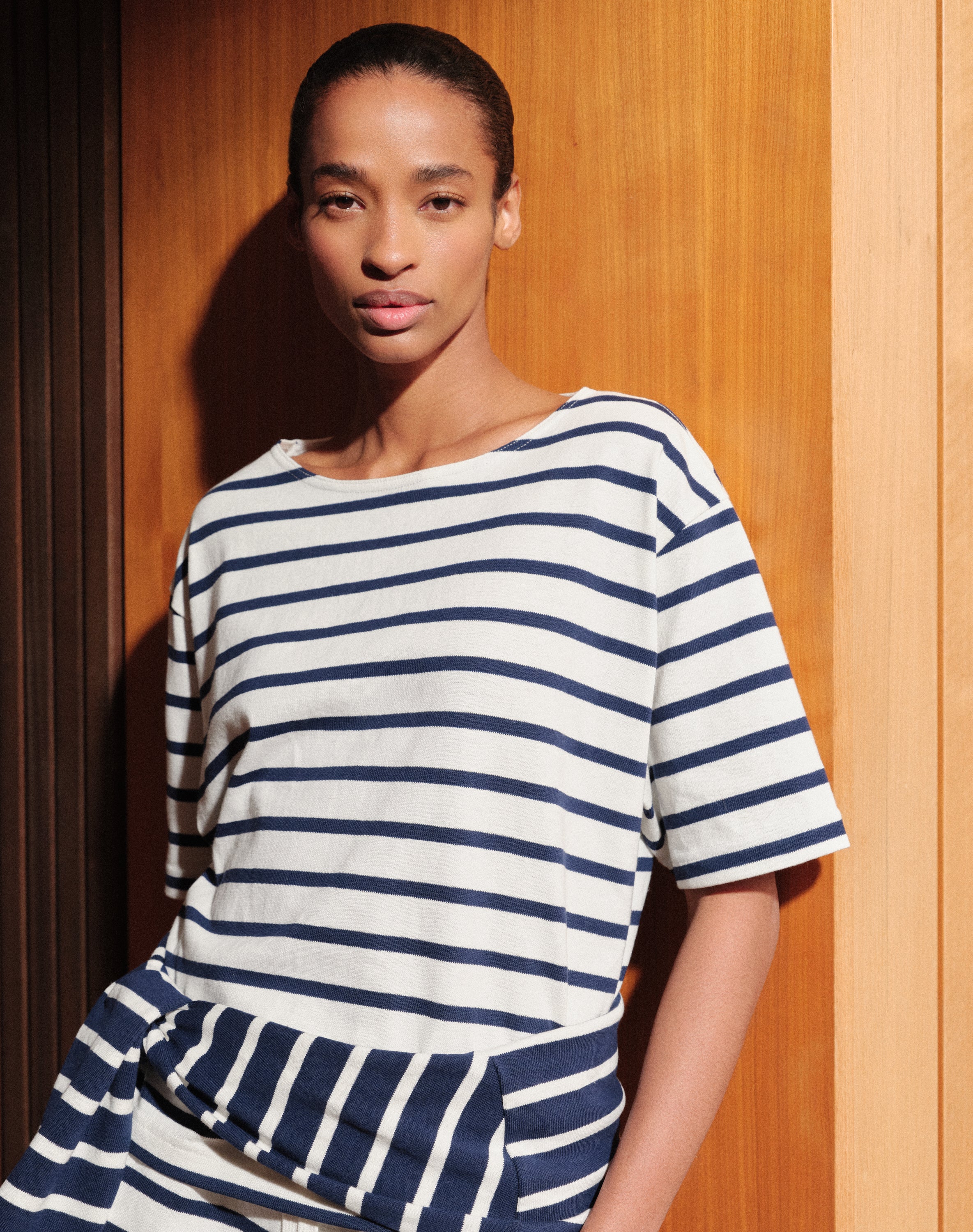 The BRETON / The Tee - Ecru + Navy