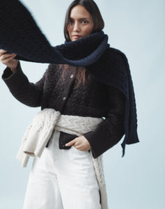 The BORDER CABLE Scarf - Navy