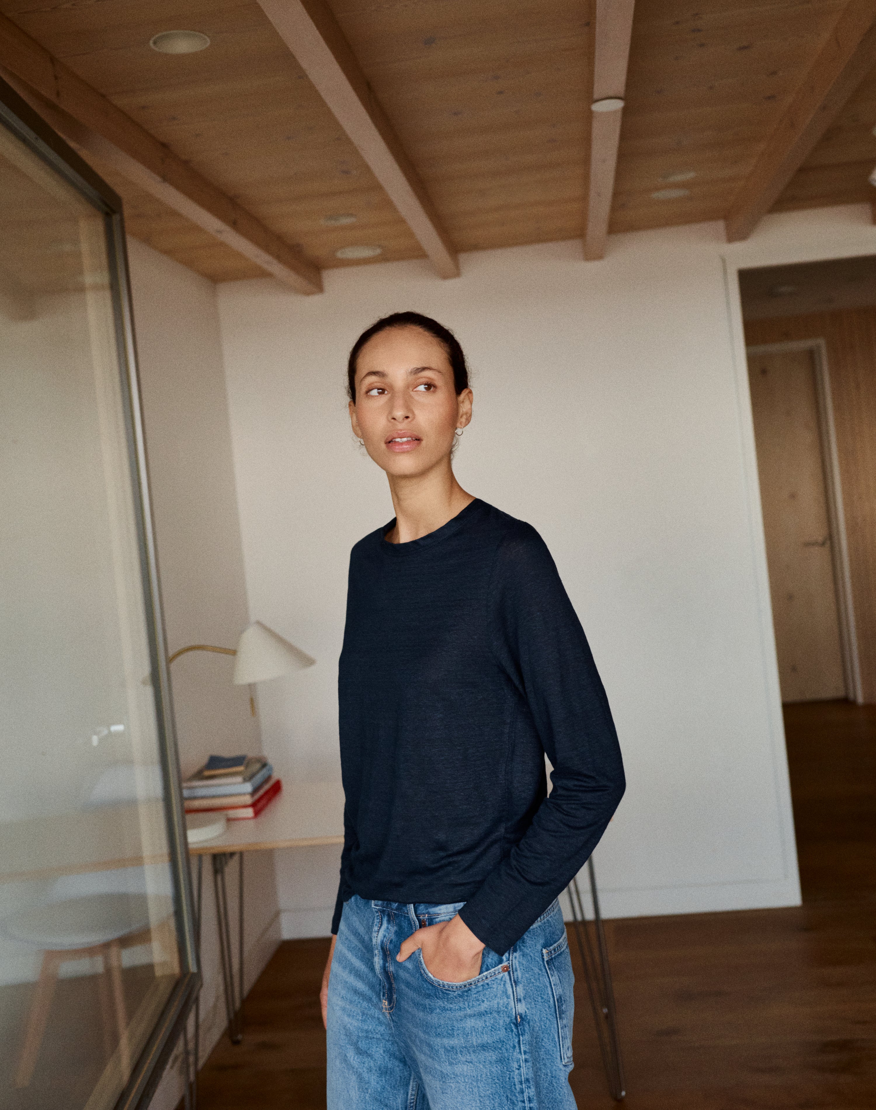 The LINEN / The Long Sleeve - Navy