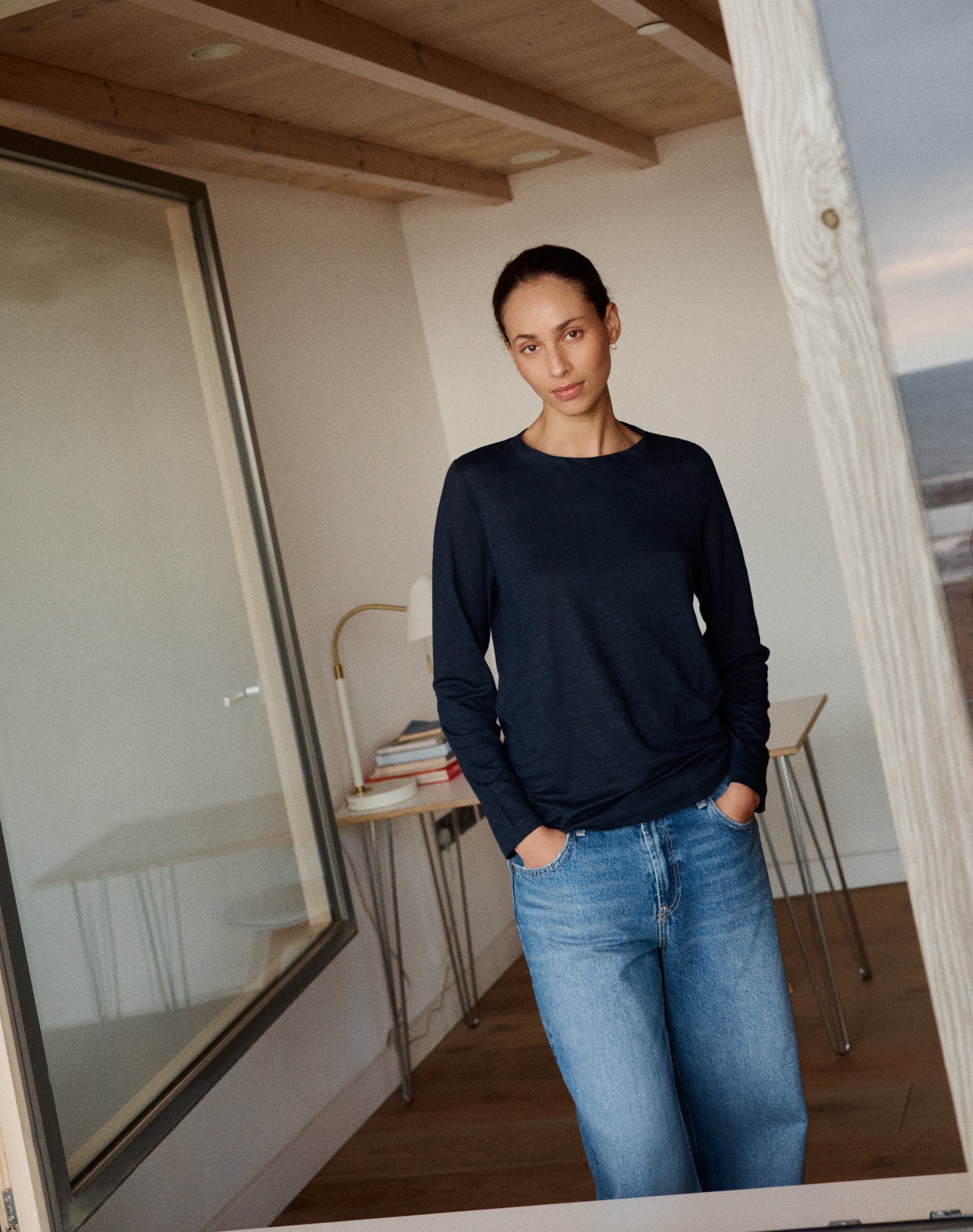 The LINEN / The Long Sleeve - Navy