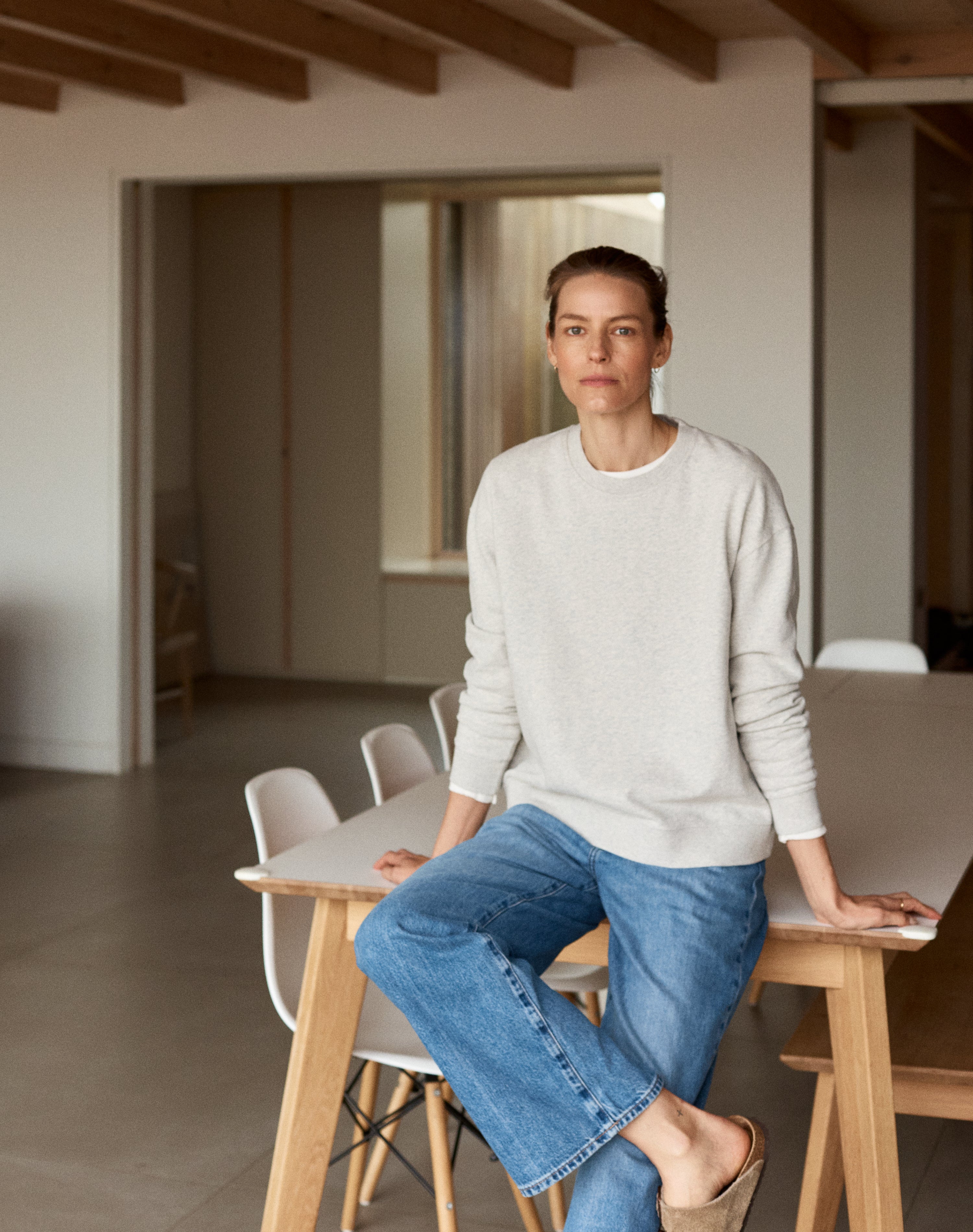 The Lived-In Loopback / Classic-Fit - Stone Grey