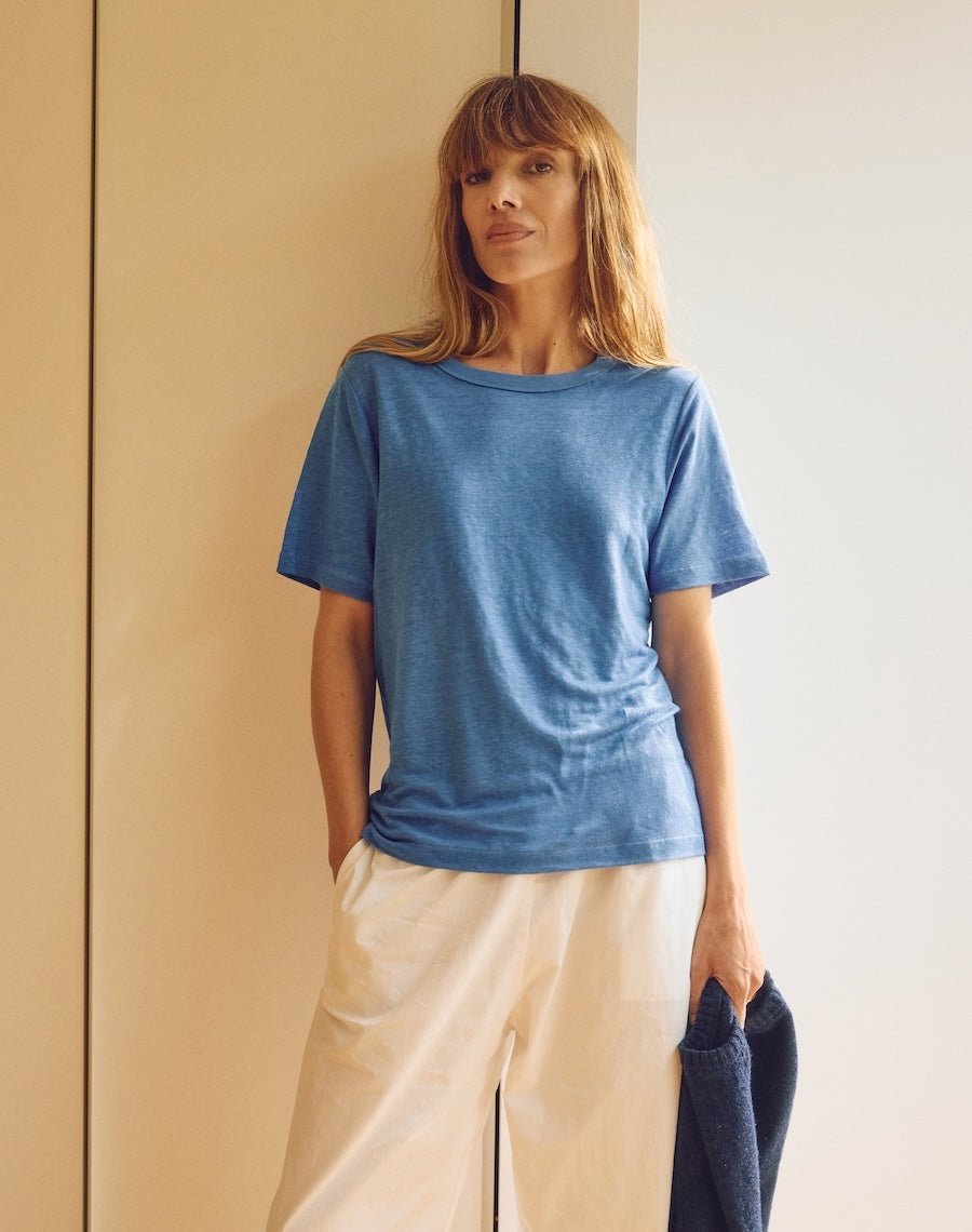 The LINEN / The Classic Fit Tee - Harbour Blue