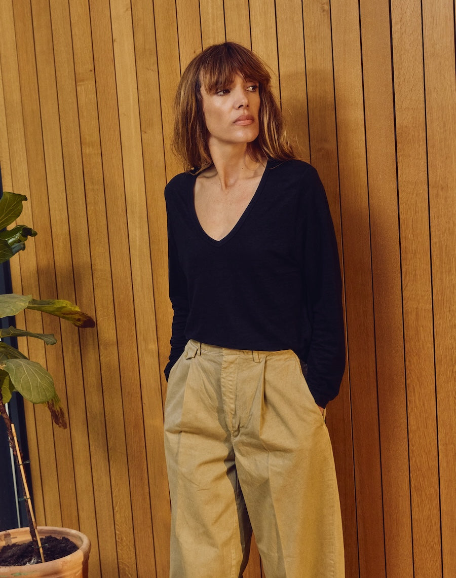 The LINEN / The V - Black