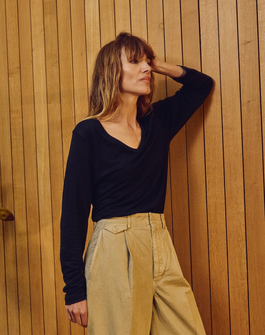 The LINEN / The V - Black
