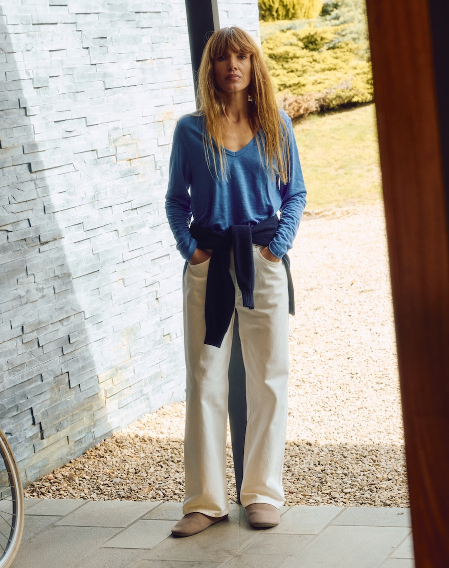 The LINEN / The V - Harbour Blue