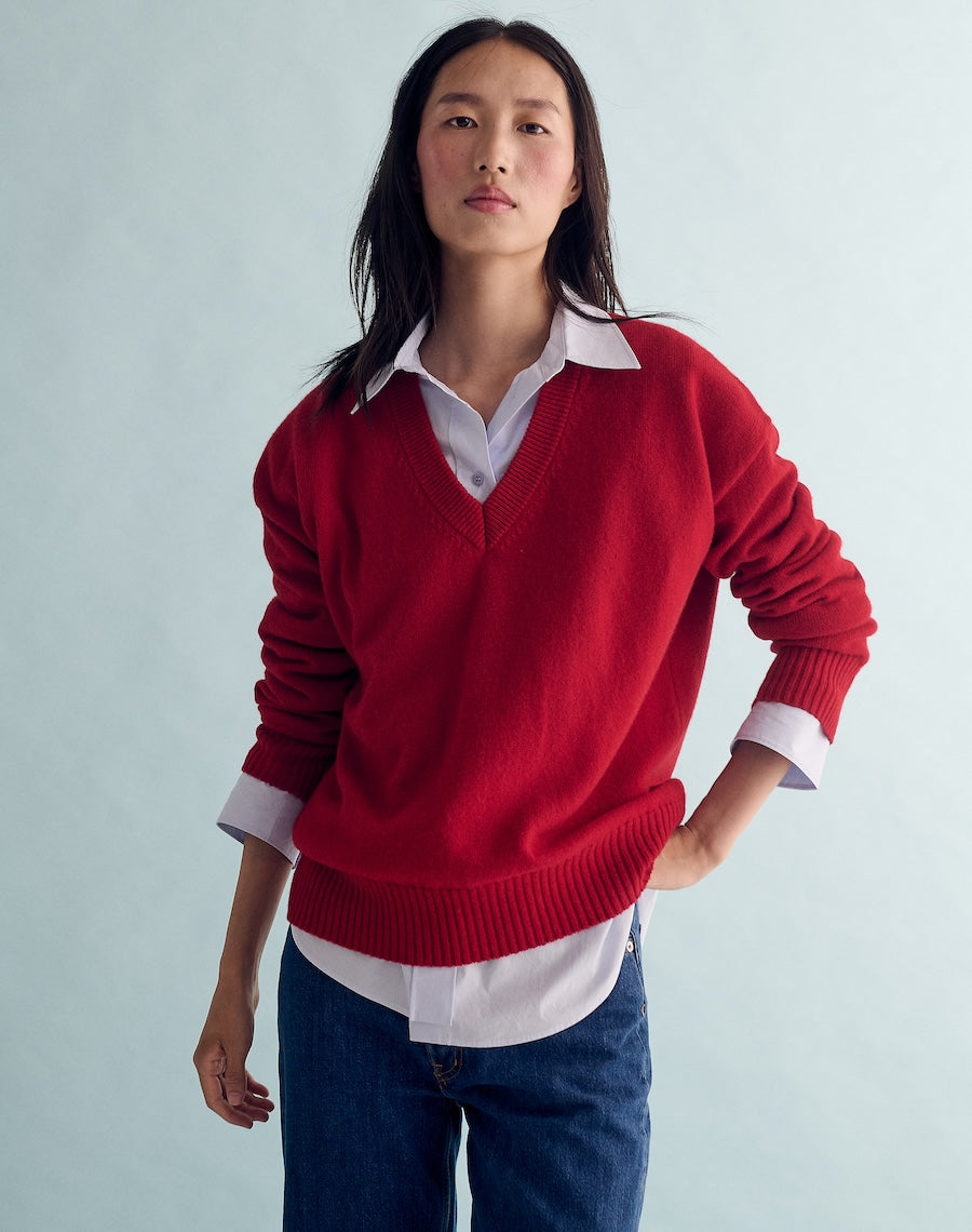 The Relaxed V - Carmine