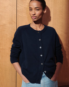 The WEEKEND CARDIGAN - Navy