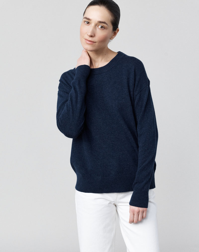 The Weekend Relaxed - Vintage Navy