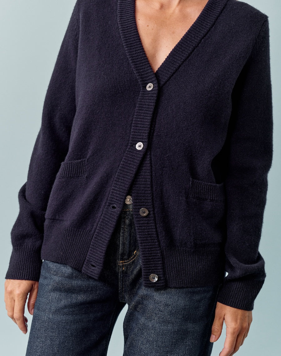 The Cardigan - Navy