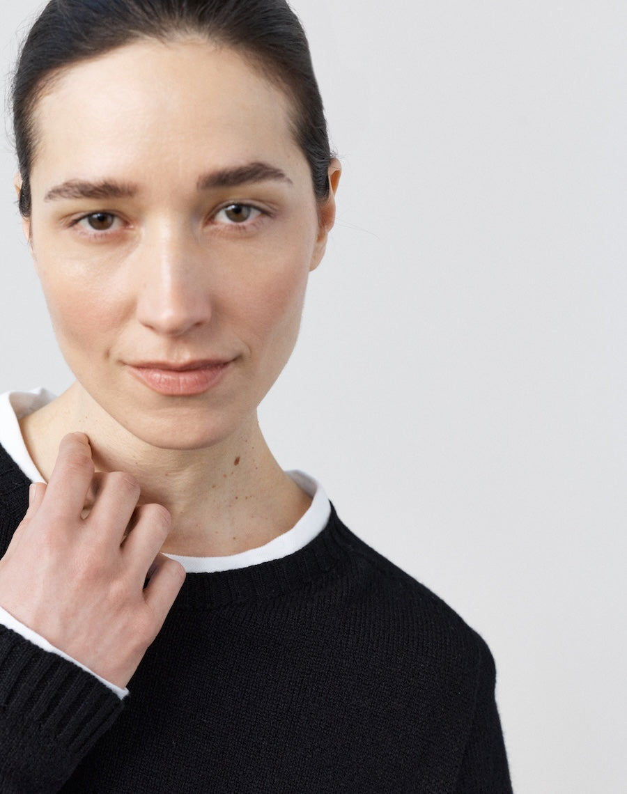 The New Classic Crew - Black