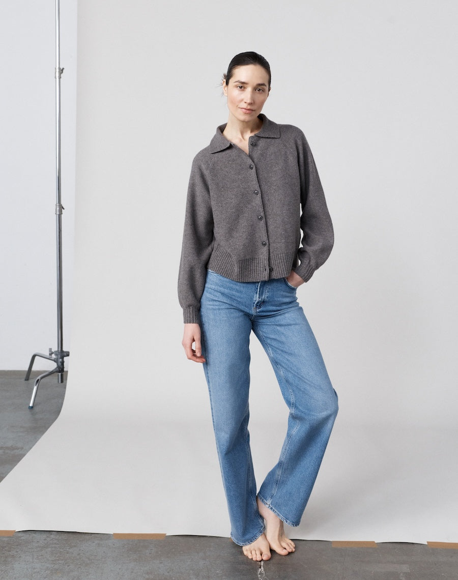 The Gentle Cardigan - Noisette