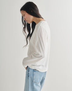 The LAYERED Tee 01 - White + White