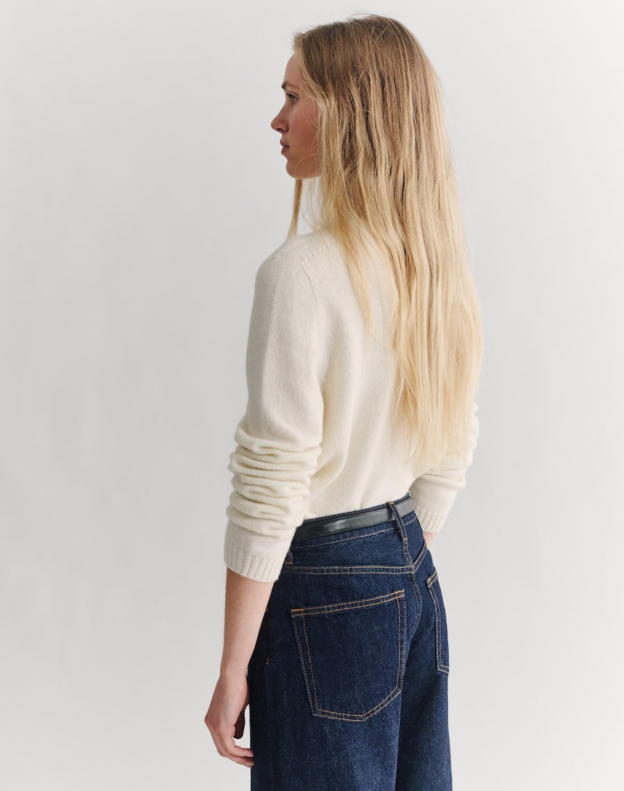 The New Classic Funnel - Undyed Ecru