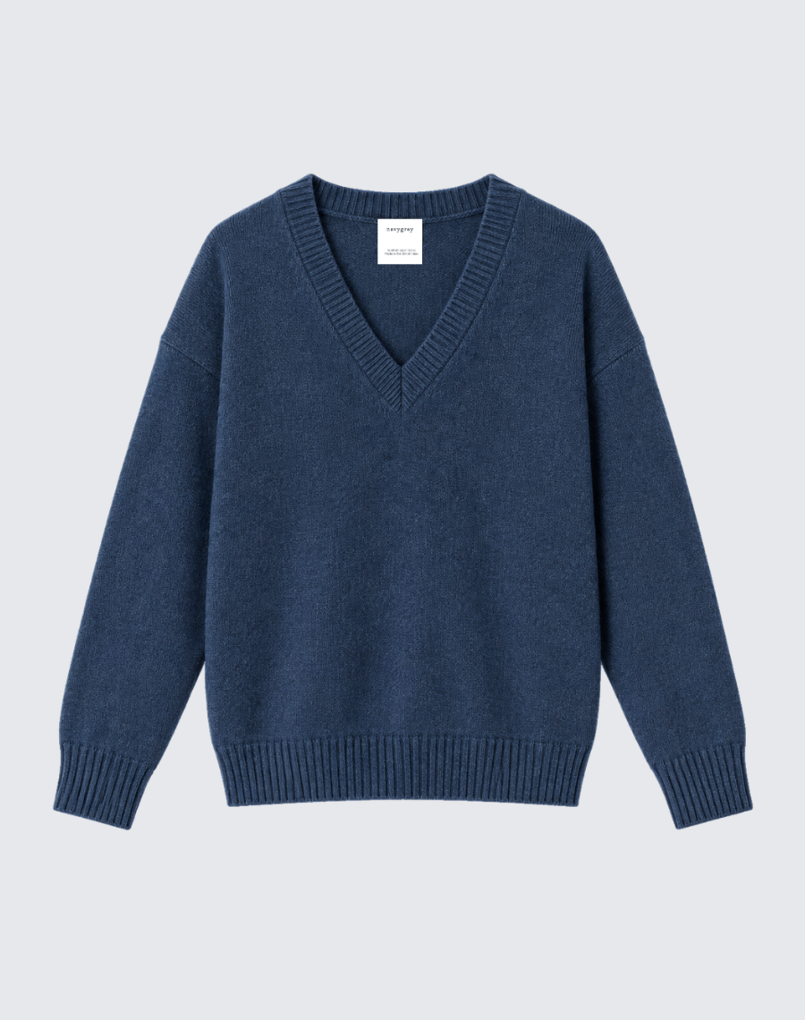 The Relaxed V - Atlantic Blue