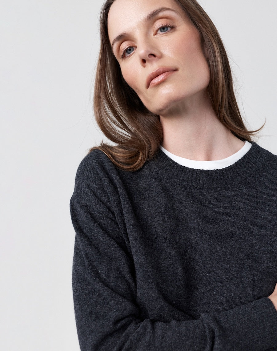 The Weekend Relaxed - Charcoal