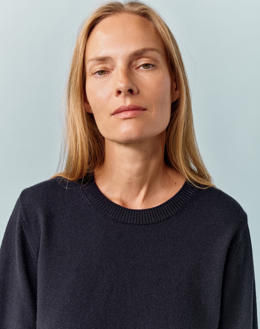 Fenera Neat - Pure Navy